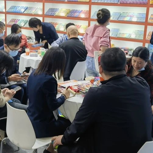 展會(huì)邀請(qǐng) 5月上海國(guó)藥會(huì)，搶占醫(yī)藥市場(chǎng)新機(jī)遇10.jpg